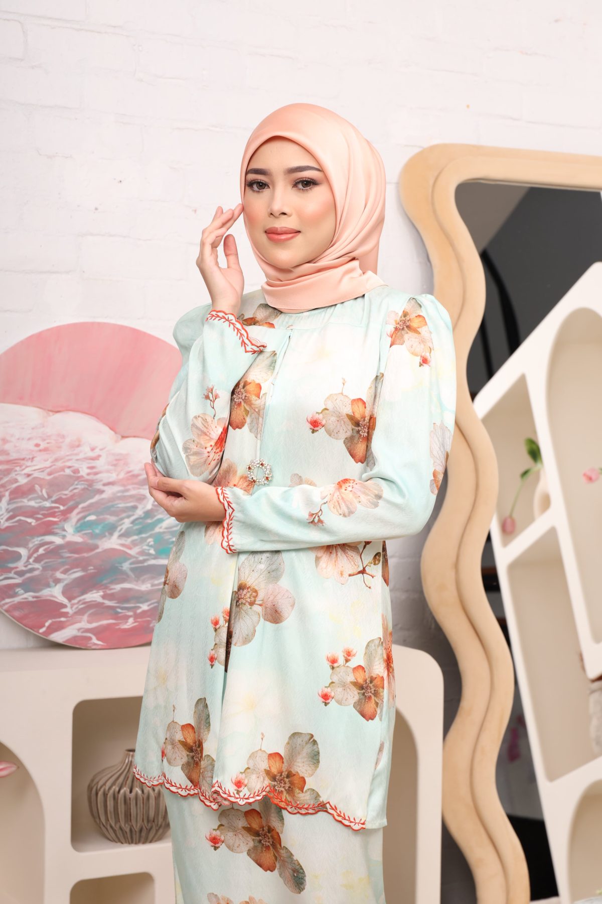 FATHINA PEPLUM TEA GREEN